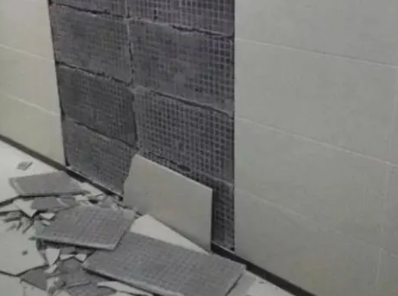 宿松瓷砖空鼓维修公司分享下宿松墙砖松动维修的知识